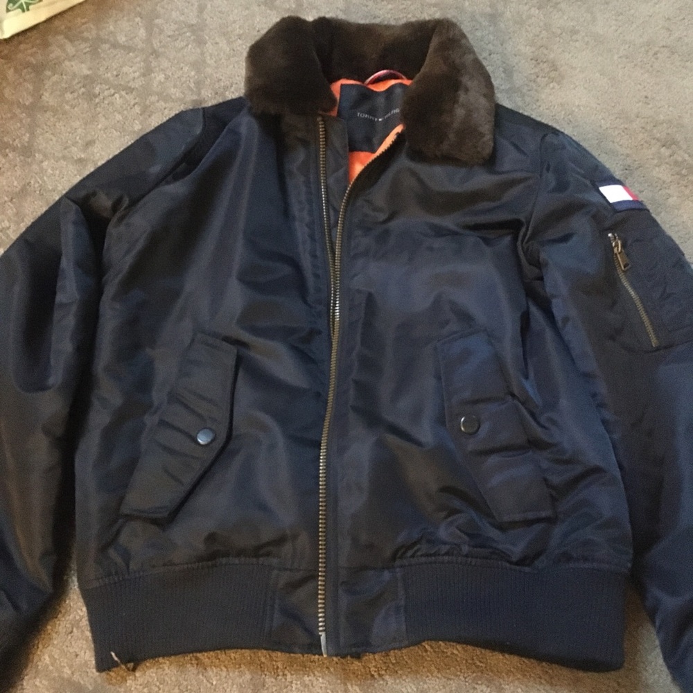 Men’s Tommy Hilfiger bomber jacket size small